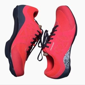 NEW Specialized Remix Cycling Shoes Women's size 9 Electric Neon Pink 4 bolt